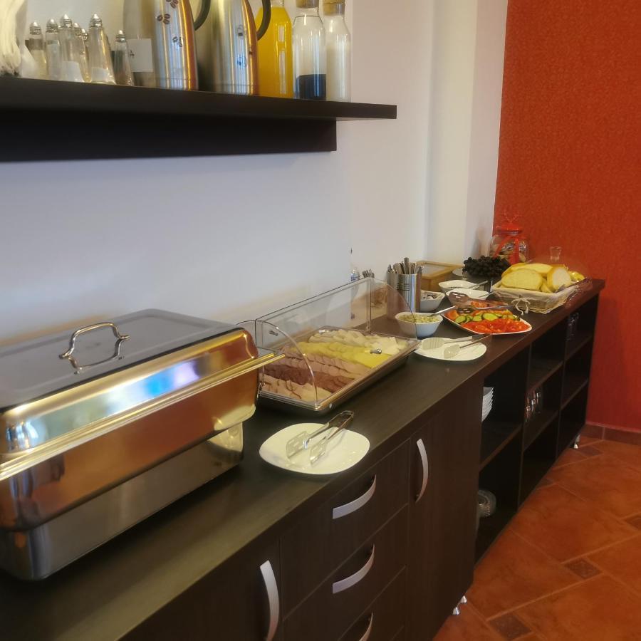 Rîşnov 拉斯诺夫旅馆酒店 外观 照片
