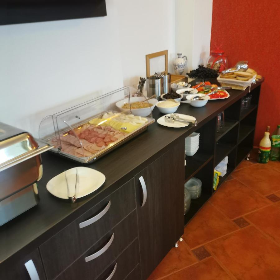 Rîşnov 拉斯诺夫旅馆酒店 外观 照片