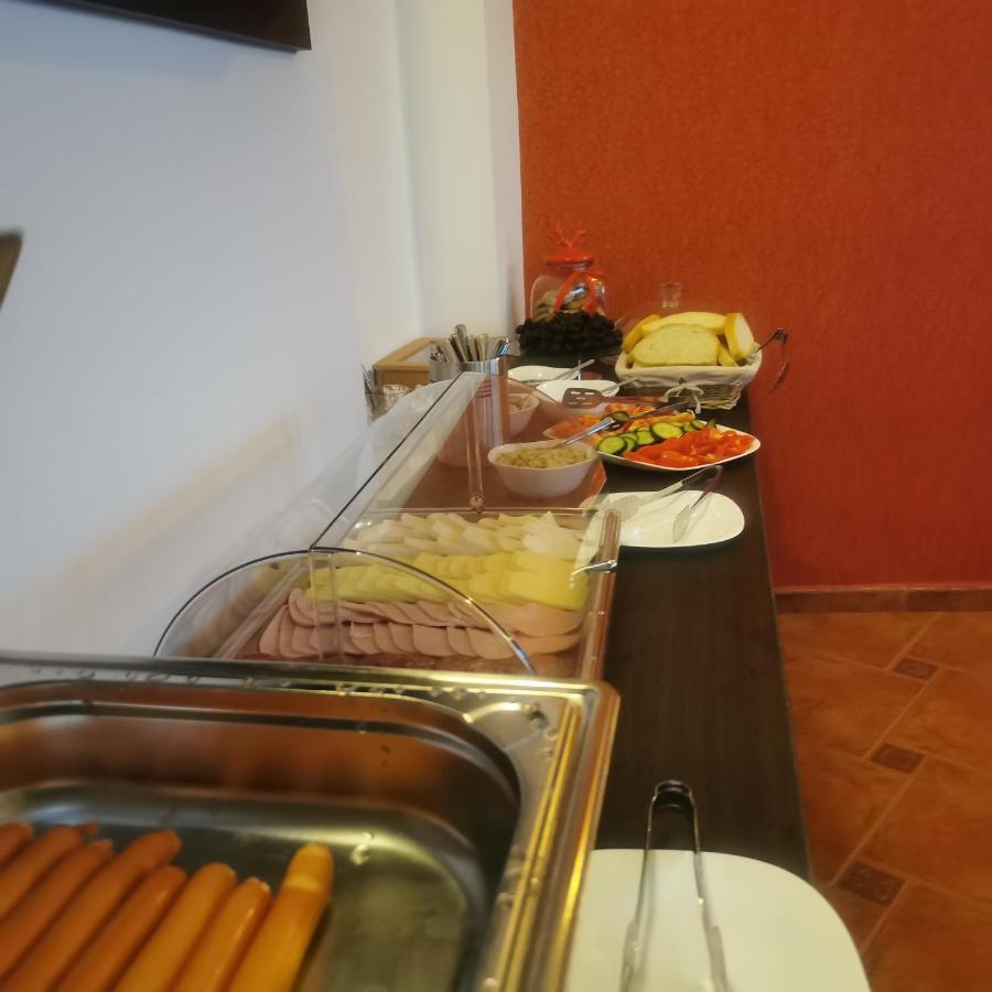 Rîşnov 拉斯诺夫旅馆酒店 外观 照片