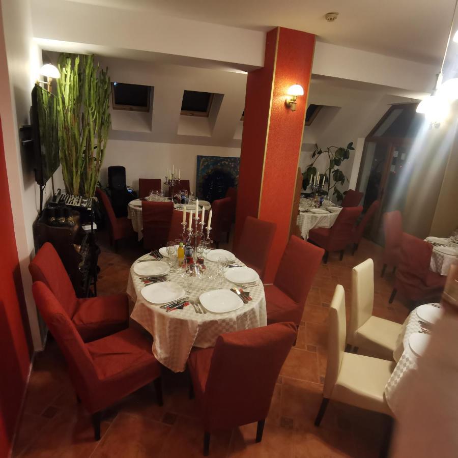 Rîşnov 拉斯诺夫旅馆酒店 外观 照片