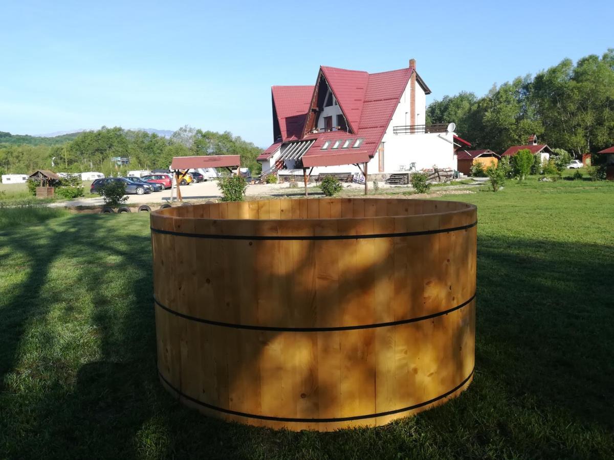 Rîşnov 拉斯诺夫旅馆酒店 外观 照片